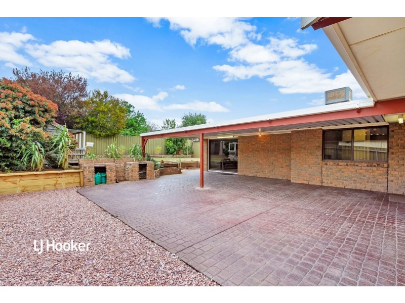 2 Proctor Close, Surrey Downs SA 5126