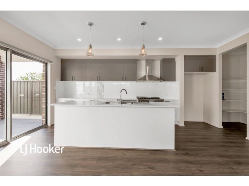 3 Sherwood Avenue, Valley View SA 5093