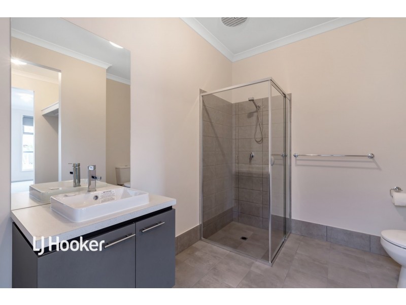 3 Sherwood Avenue, Valley View SA 5093