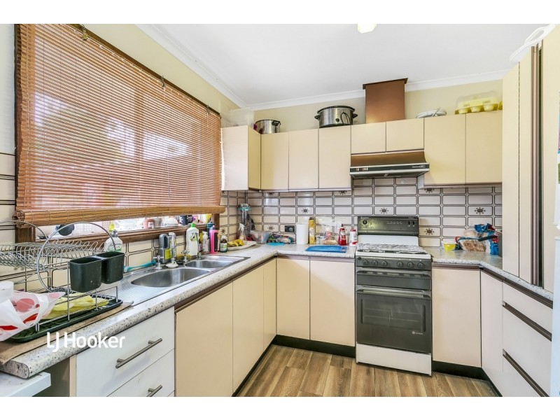 4 Gage Court, Para Vista SA 5093