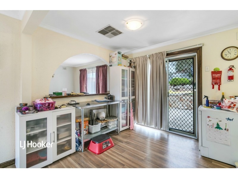 4 Gage Court, Para Vista SA 5093