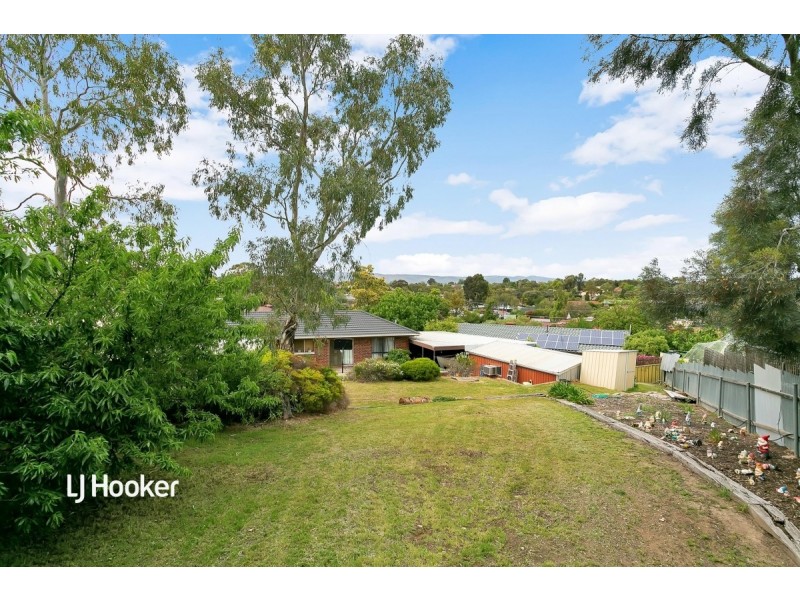4 Gage Court, Para Vista SA 5093