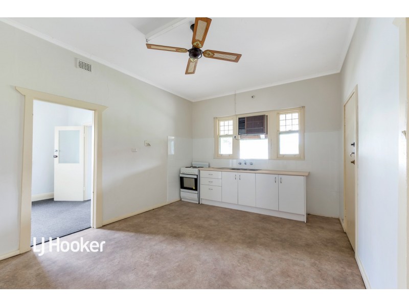 1 Pegler Street, Beverley SA 5009