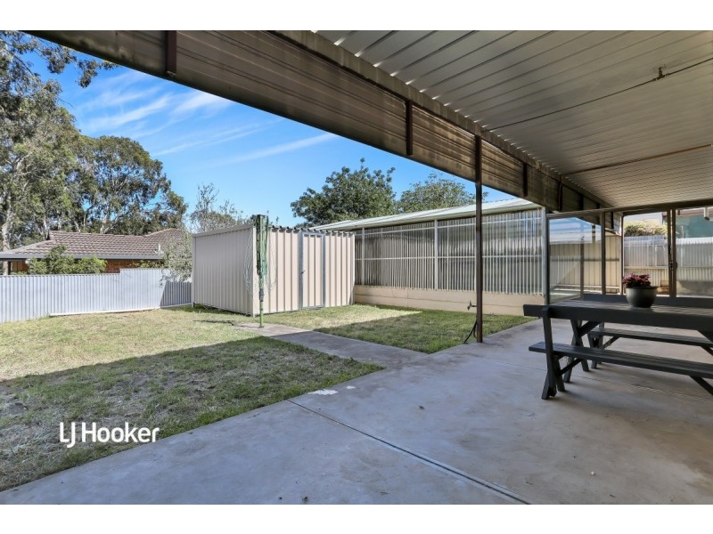 8 Toovis Avenue, Hope Valley SA 5090