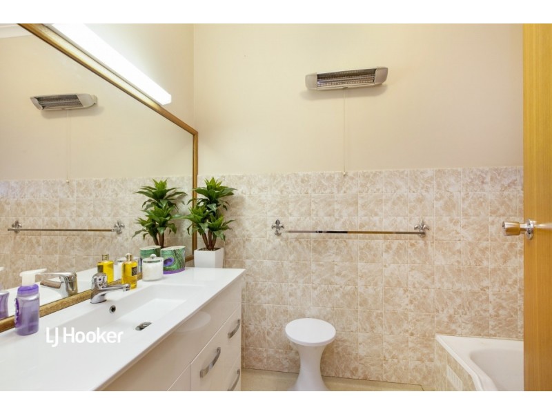 1 Mayfred Avenue, Hope Valley SA 5090