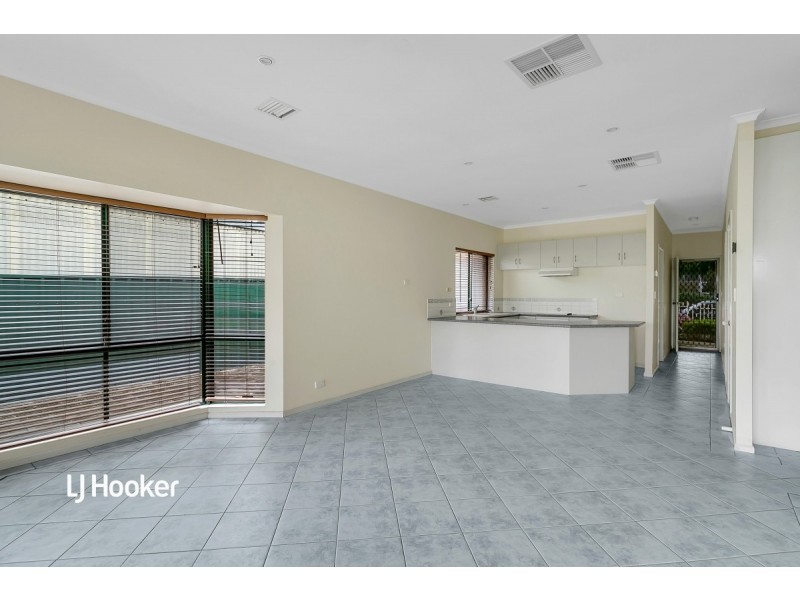 15 Condamine Street, Hillcrest SA 5086