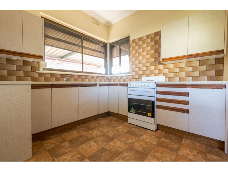 76 Edward Street, Ottoway SA 5013