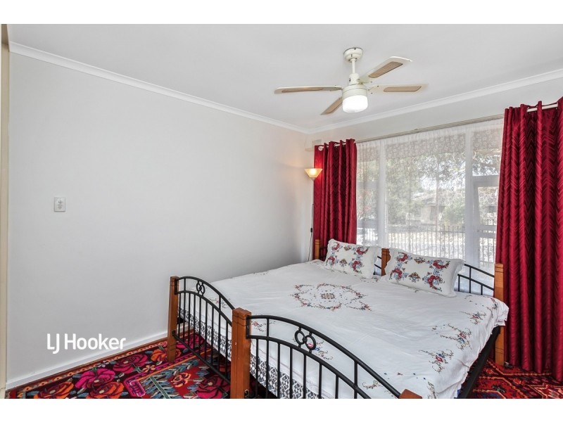 10 Carolan Crescent, Valley View SA 5093