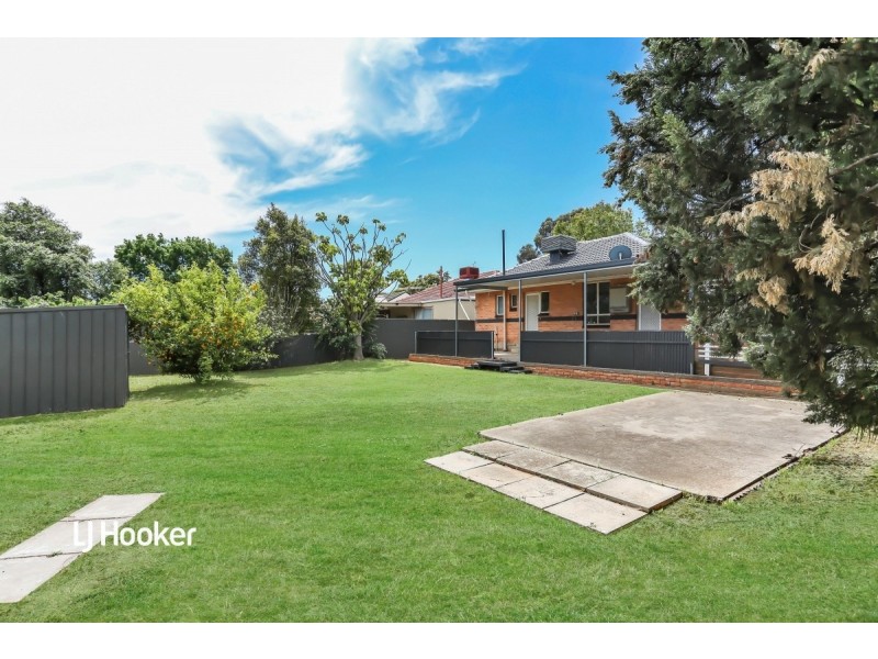 18 Robert Road, Hillbank SA 5112