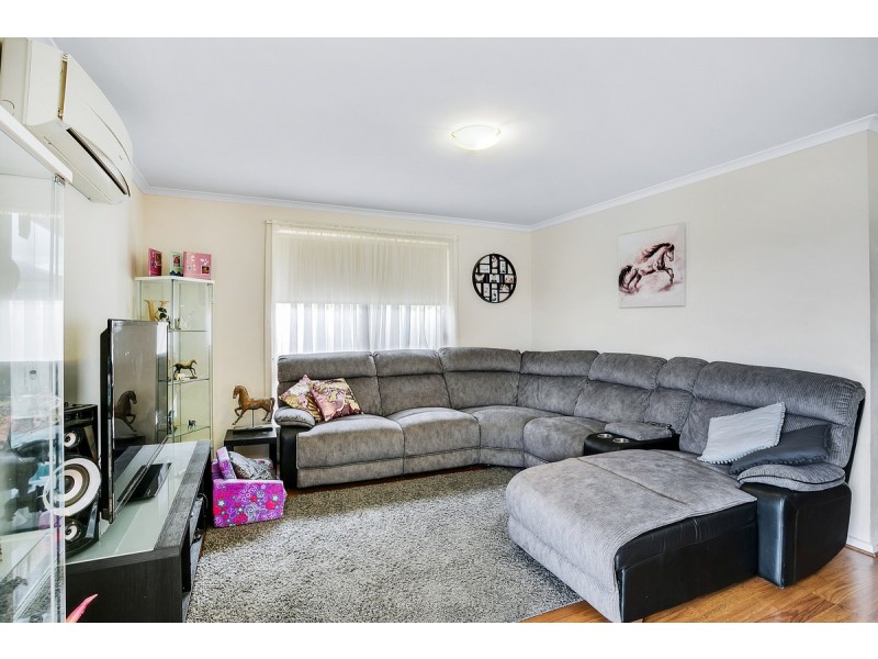 3 Crown Court, Munno Para West SA 5115