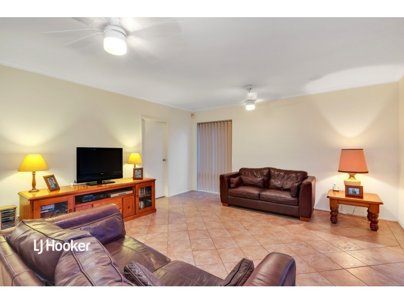 7 Livermead Way, Moana SA 5169