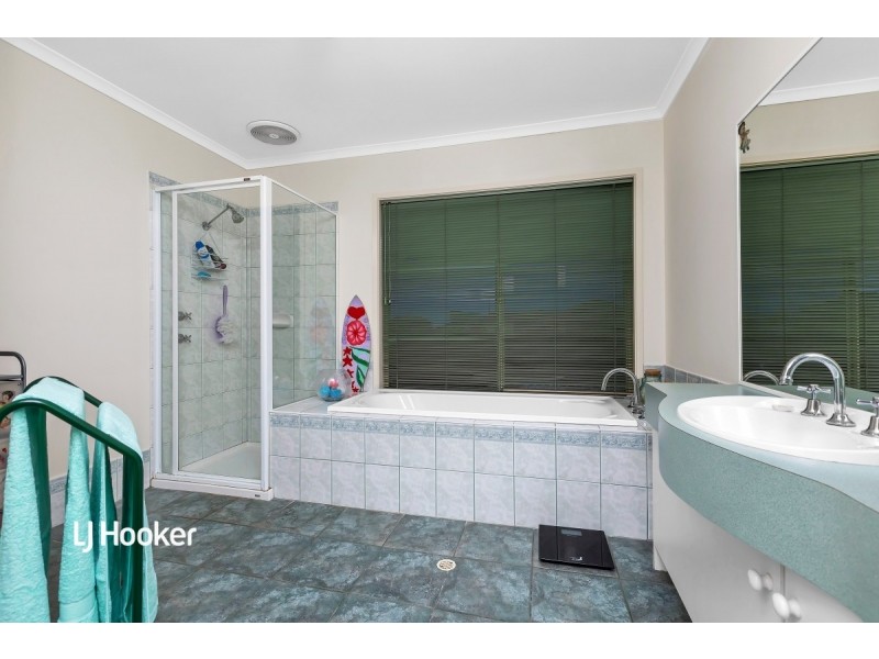 7 Livermead Way, Moana SA 5169