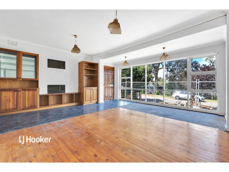 16 Whittaker Drive, Modbury SA 5092