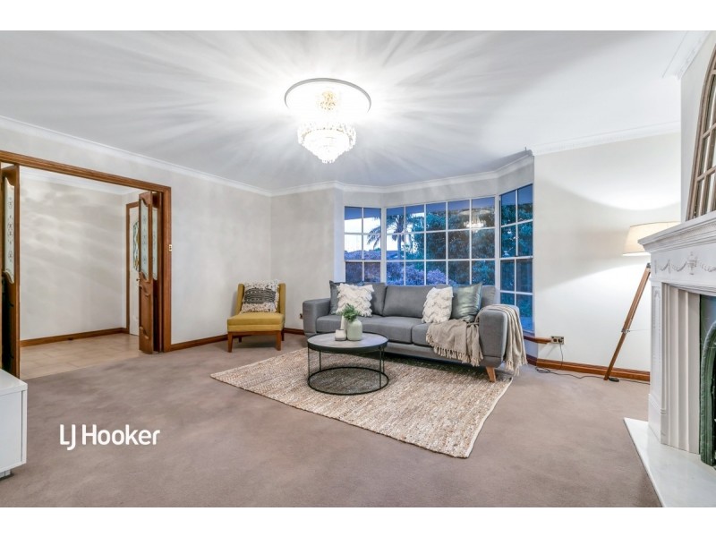 51 Pantowora Drive, Hope Valley SA 5090