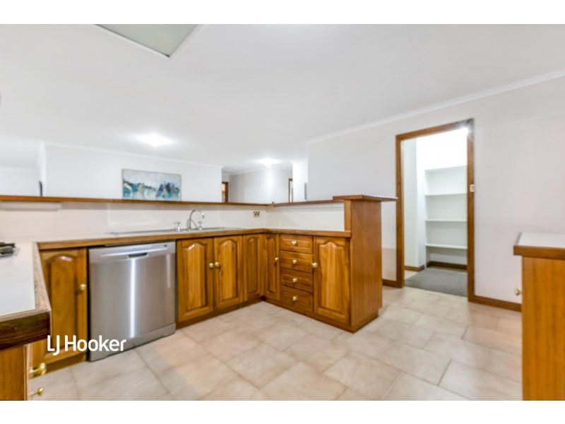 51 Pantowora Drive, Hope Valley SA 5090