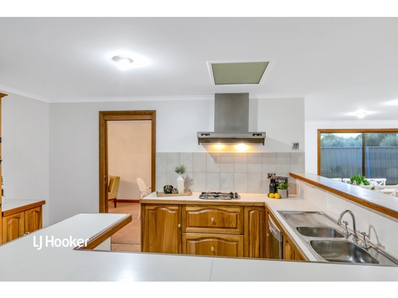51 Pantowora Drive, Hope Valley SA 5090