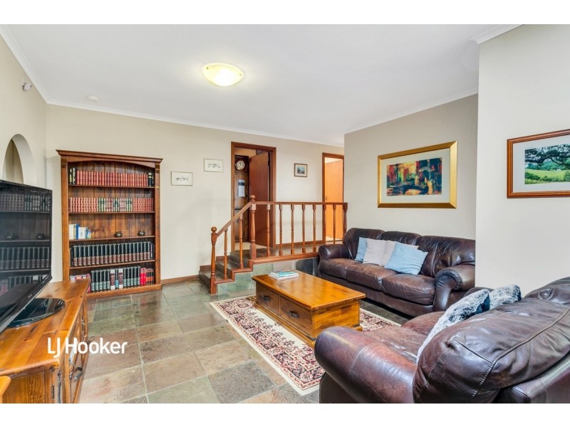 1 Sullivan Street, Fairview Park SA 5126