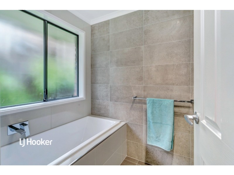 13 Jacaranda Grove, Golden Grove SA 5125