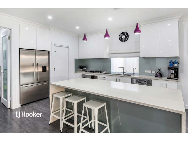 7 Swan Street, Greenacres SA 5086