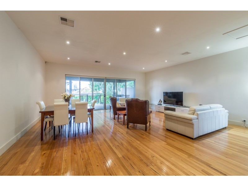 12 Barr Smith Avenue, Myrtle Bank SA 5064