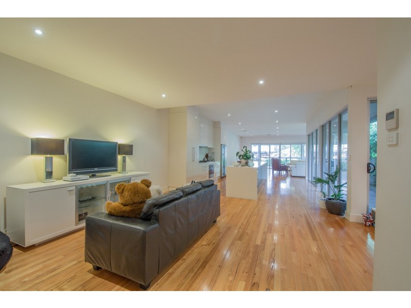 12 Barr Smith Avenue, Myrtle Bank SA 5064
