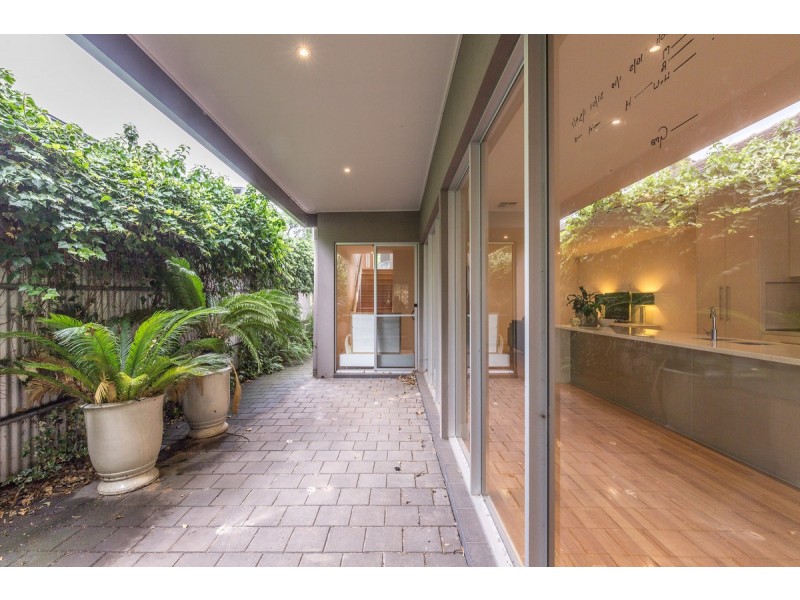 12 Barr Smith Avenue, Myrtle Bank SA 5064