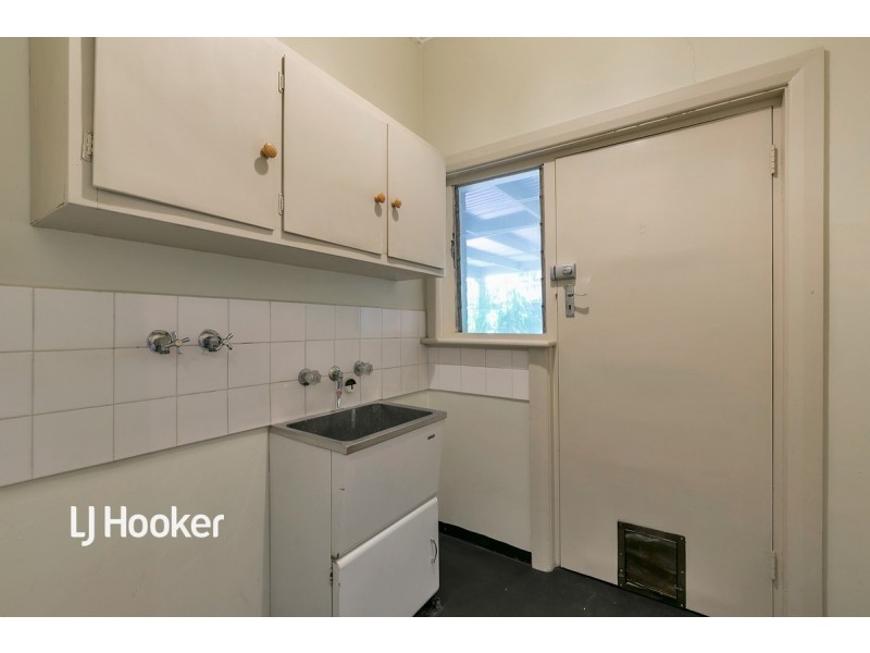 4 David Avenue, Black Forest SA 5035