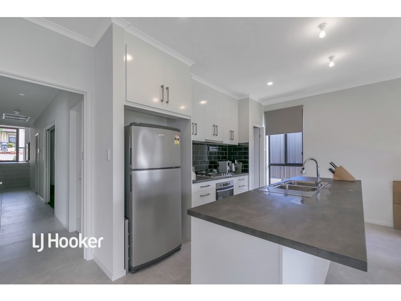 20A Sunnyview Crescent, Ridgehaven SA 5097