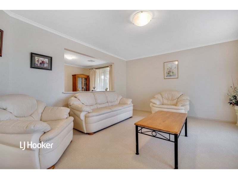 67 RM Williams Drive, Walkley Heights SA 5098
