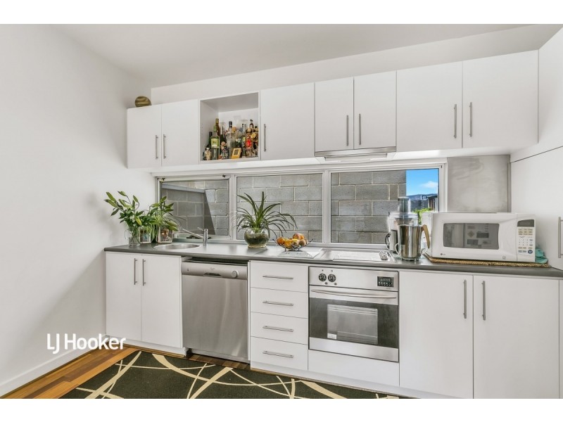 18 Symonds Place, Adelaide SA 5000
