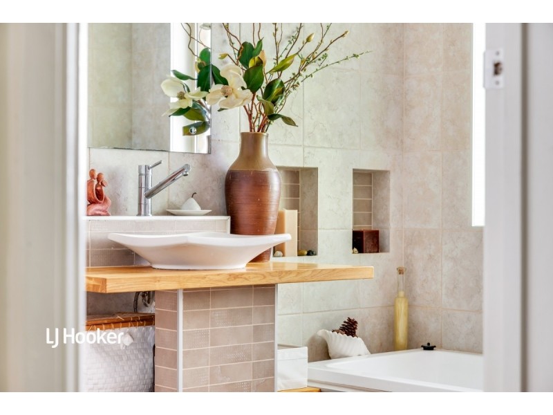 4 Garden Court, Highbury SA 5089