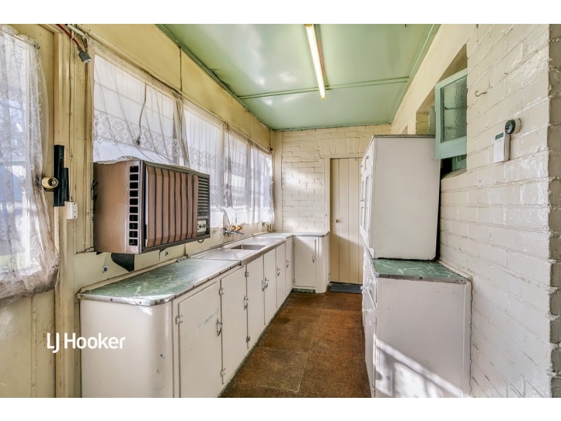 8 Belford Avenue, Devon Park SA 5008