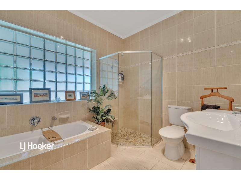 58 St Andrews Crescent, Novar Gardens SA 5040