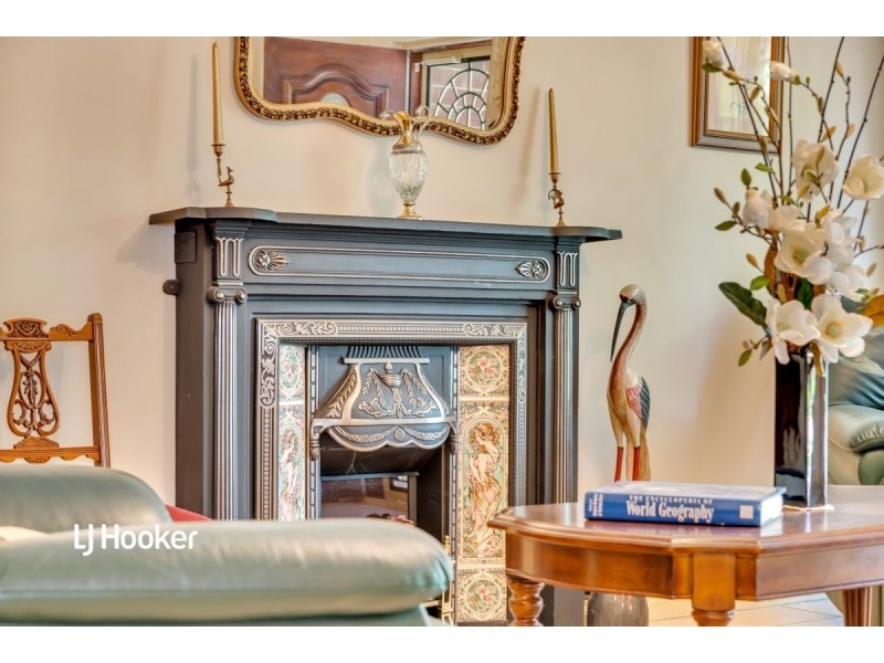 9 Woodland Drive, Oakden SA 5086