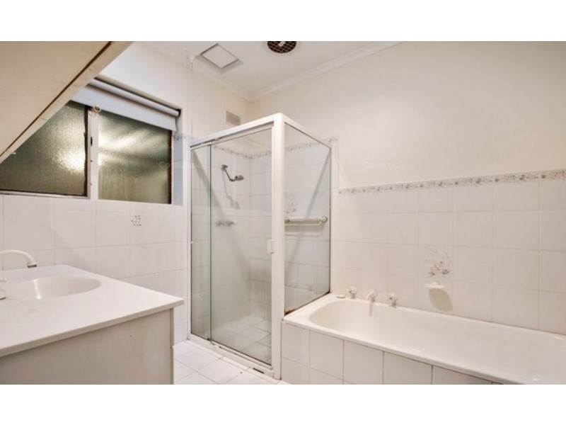 26 Vista Avenue, Valley View SA 5093