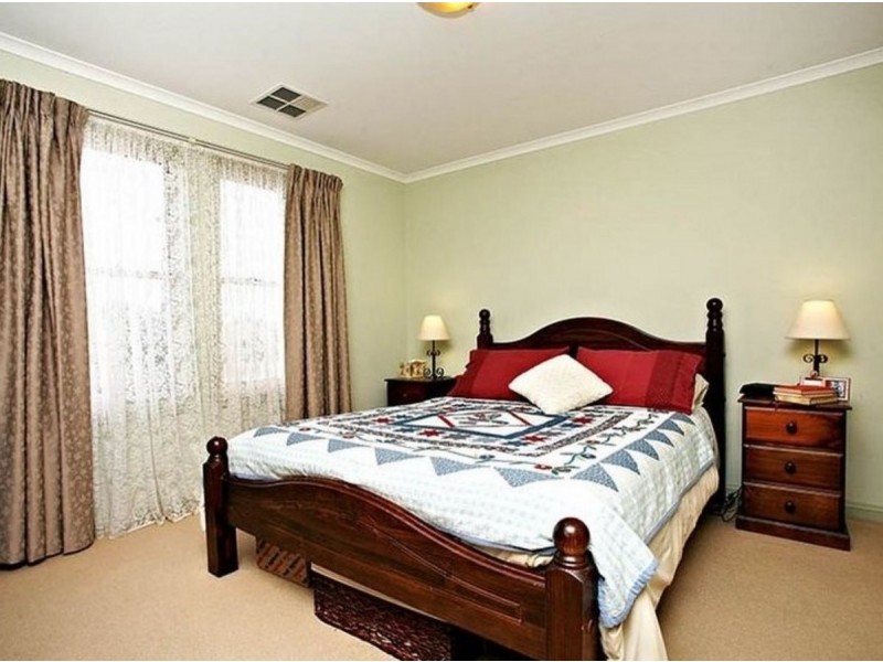 3 Creekview Drive, Walkley Heights SA 5098