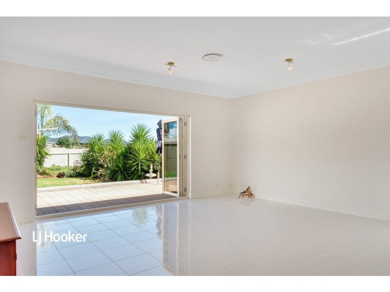 30 Clearview Crescent, Clearview SA 5085
