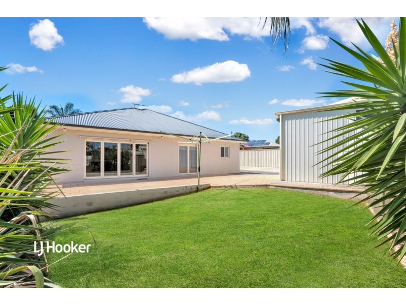 30 Clearview Crescent, Clearview SA 5085