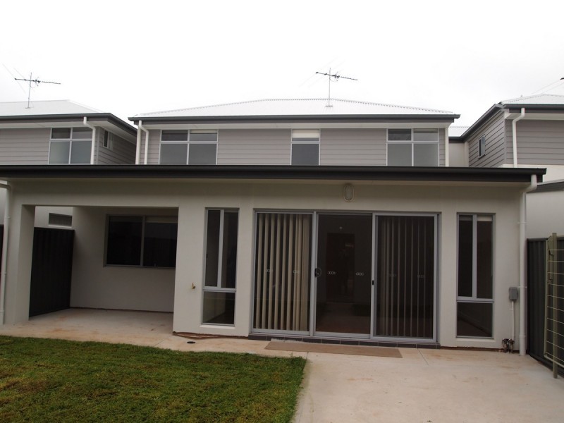 4 Eden Lane, Andrews Farm SA 5114