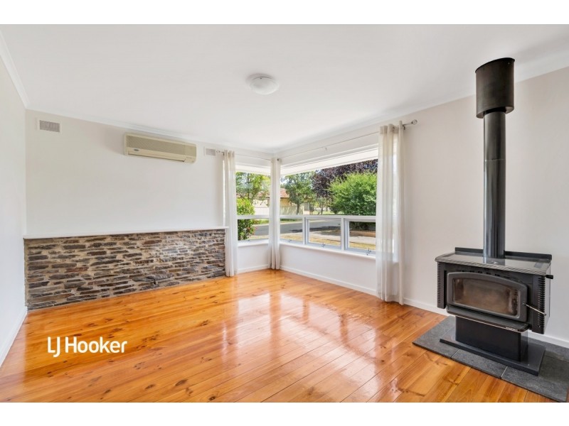 63 Salisbury Avenue, Valley View SA 5093