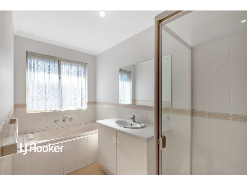 5 Olive Court, Highbury SA 5089