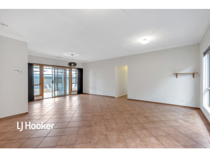 15 Jacaranda Grove, Golden Grove SA 5125