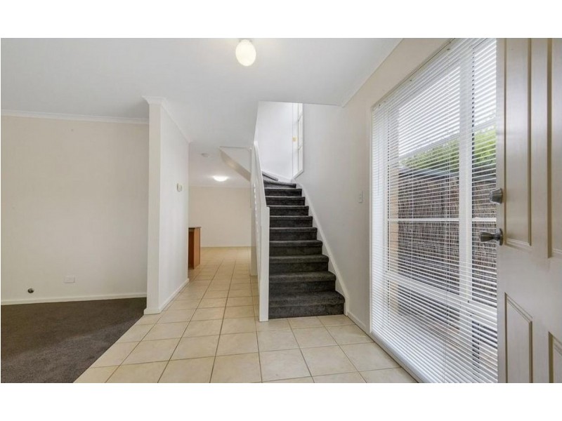 32 Sir Ross Smith Boulevard, Oakden SA 5086