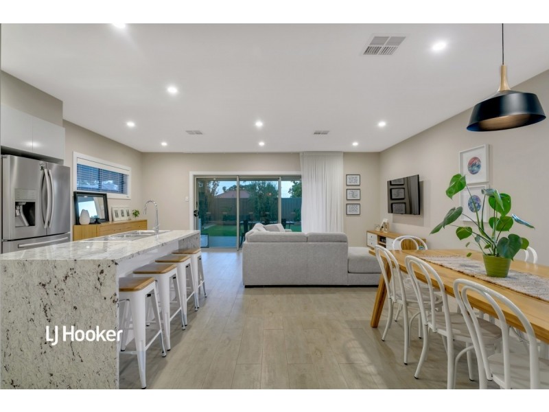 17a Ayredale Avenue, Clearview SA 5085