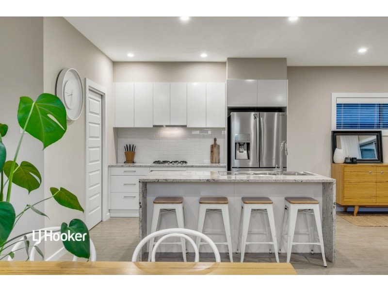 17a Ayredale Avenue, Clearview SA 5085