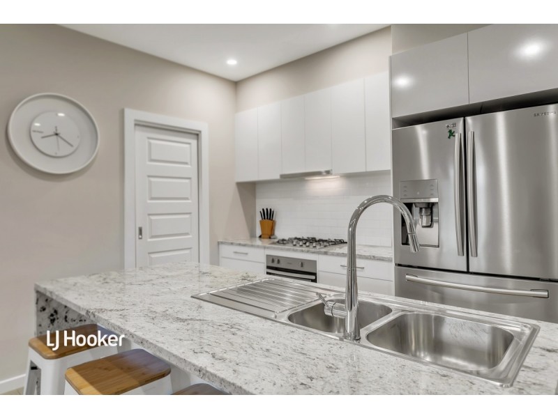 17a Ayredale Avenue, Clearview SA 5085