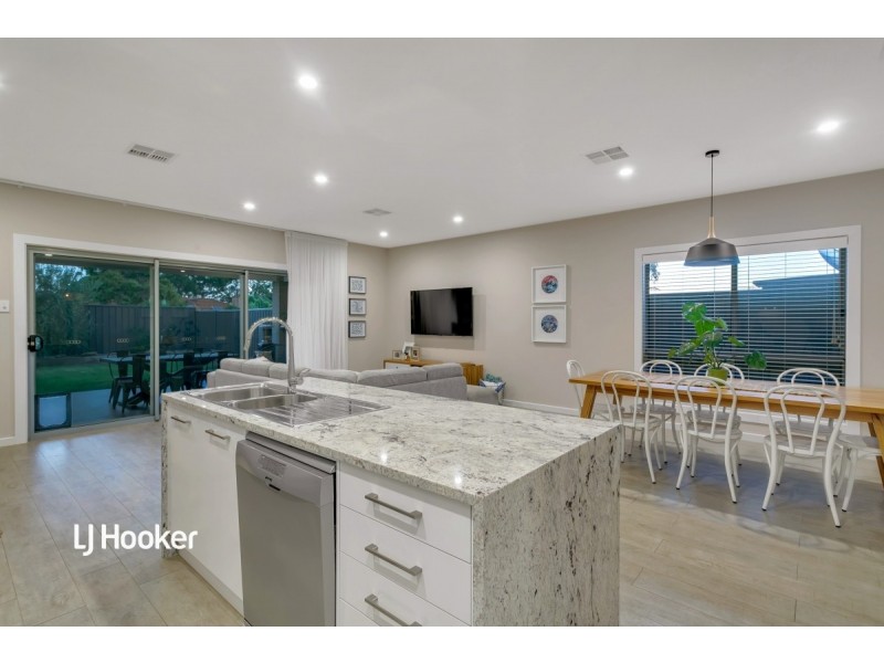 17a Ayredale Avenue, Clearview SA 5085