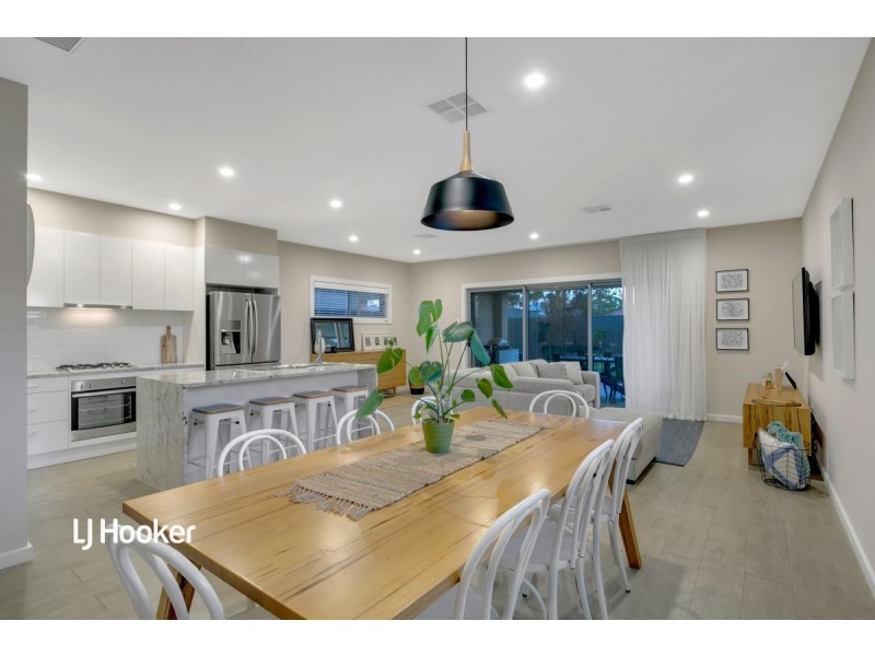 17a Ayredale Avenue, Clearview SA 5085