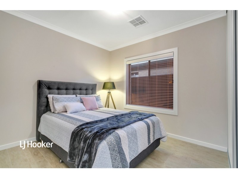 17a Ayredale Avenue, Clearview SA 5085