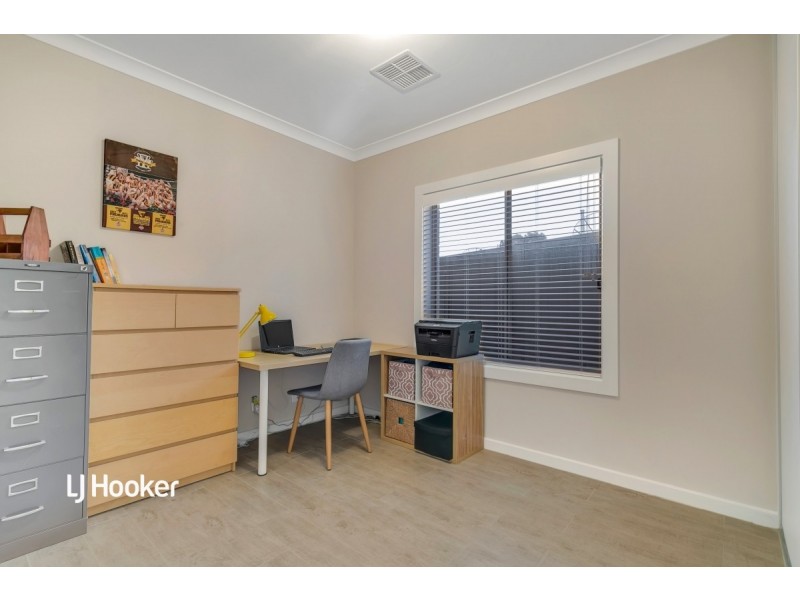 17a Ayredale Avenue, Clearview SA 5085